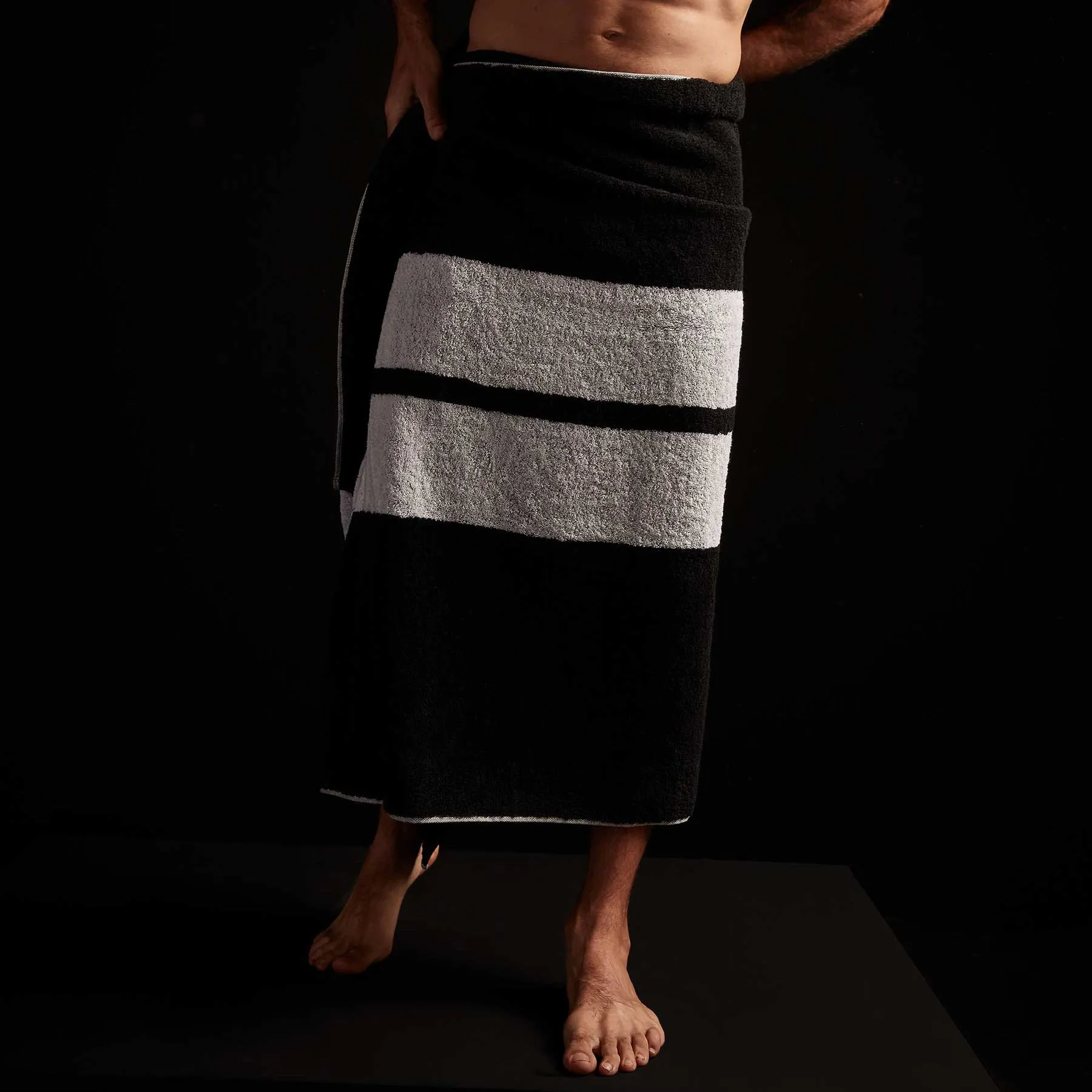 Double Stripe Beach Towel - Black/Optic White