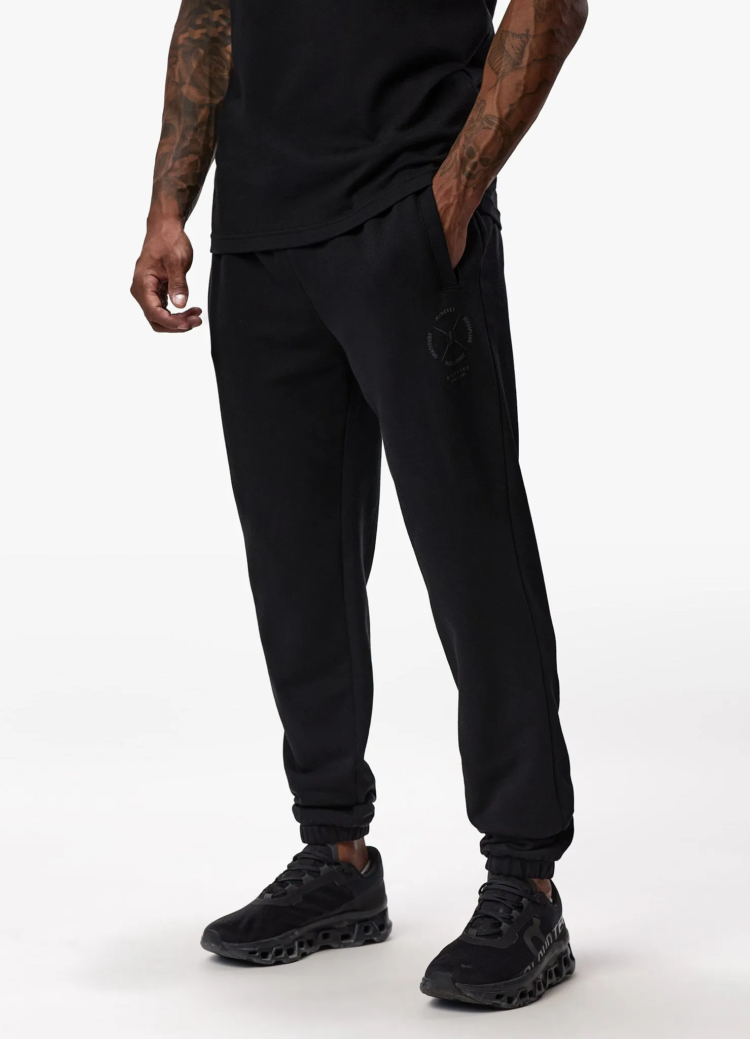 Gym King Compass Jogger - Black