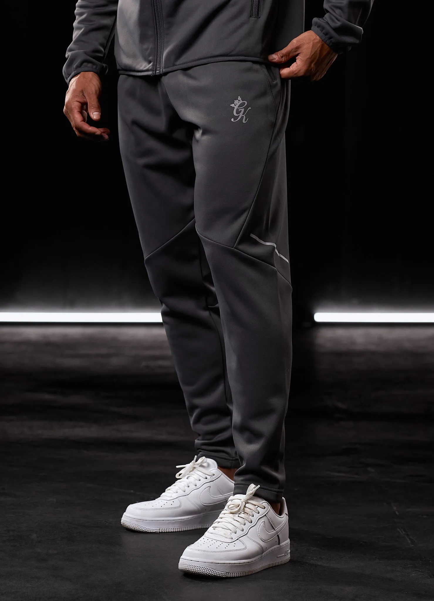 Gym King Reflect Poly Jogger - Graphite