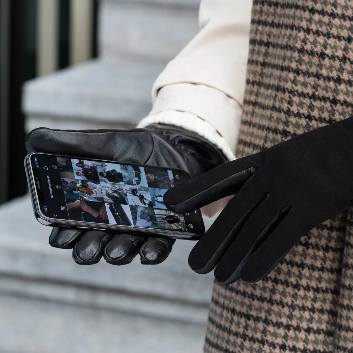 Nora - sheepskin leather gloves with faux fur lining & touchscreen feature