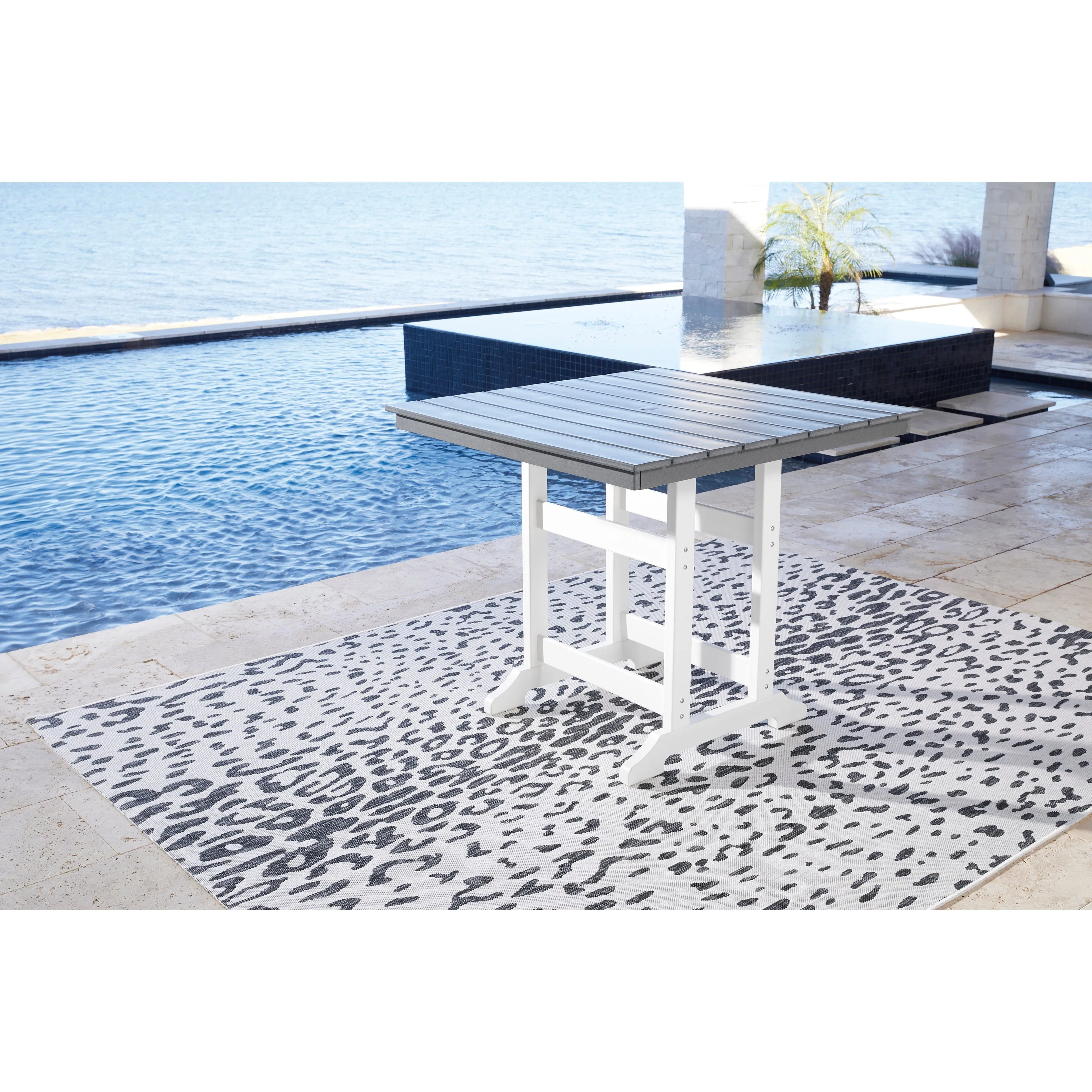 Poly Outdoor 5pc Dining Set in Grey & White Two Tone 42" Square Counter Height